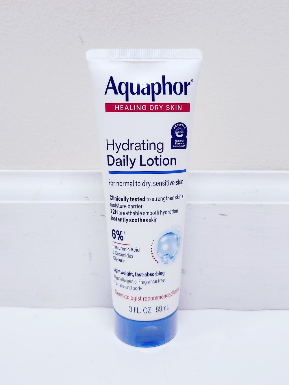⭐4/$15 Aquaphor Hydrating Daily Lotion